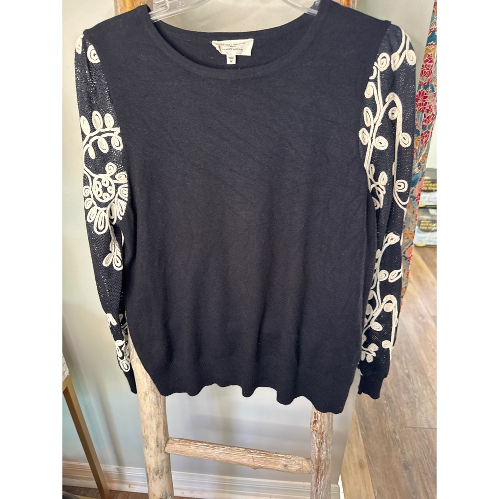 Women's La Vila Milano Black Crewneck Sweater Embroidered Sleeves size M black